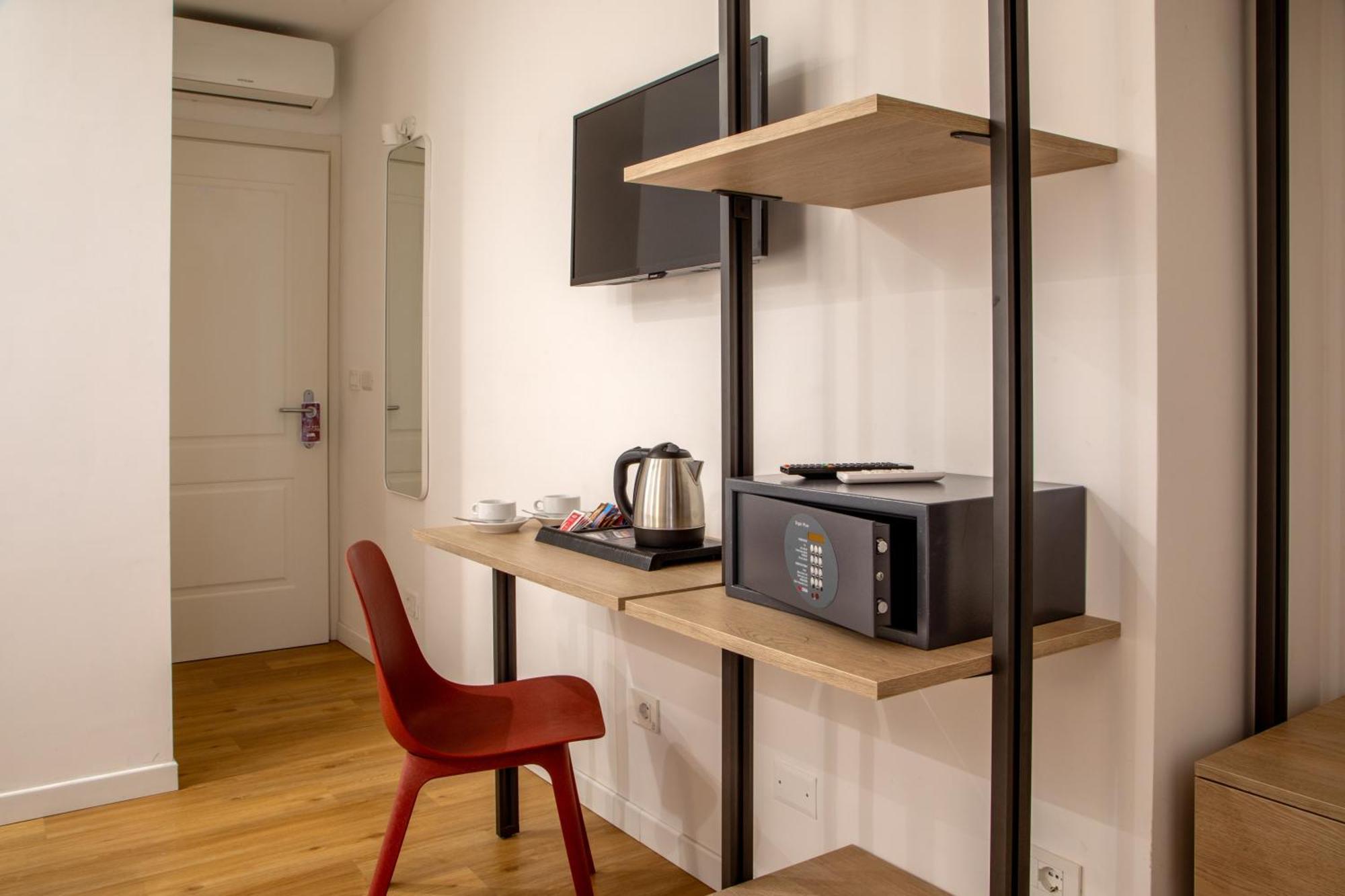 Deluxe Triple Room Annex Building